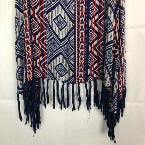 Forever 21 Women's Scoop Neck Sleeveless Boho Top w/Fringe Size Small - Picture 5 of 10